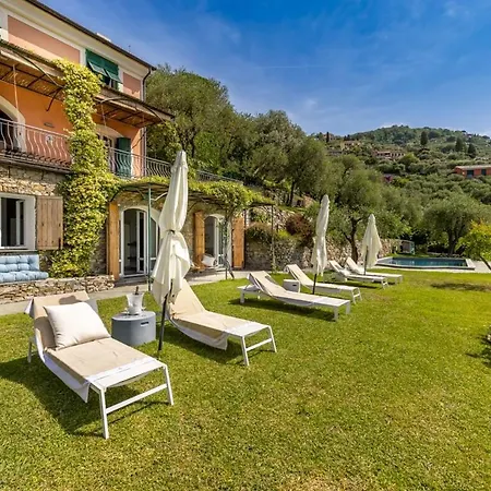 Portofino Riviera Luxury Villa-pool,garden,parking 펜션 *